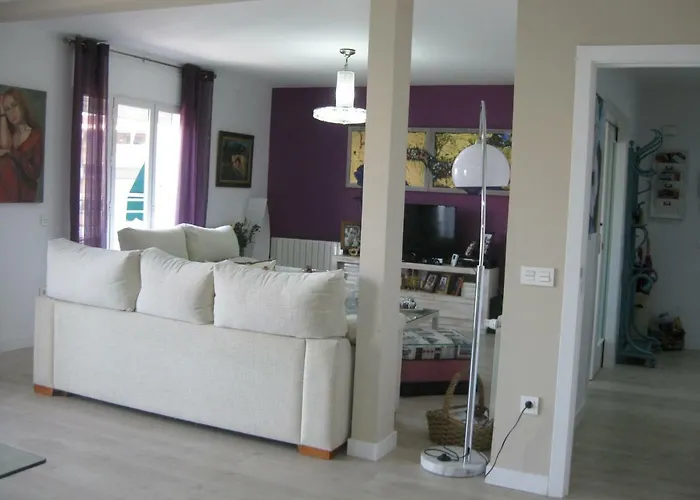 Beds Triana