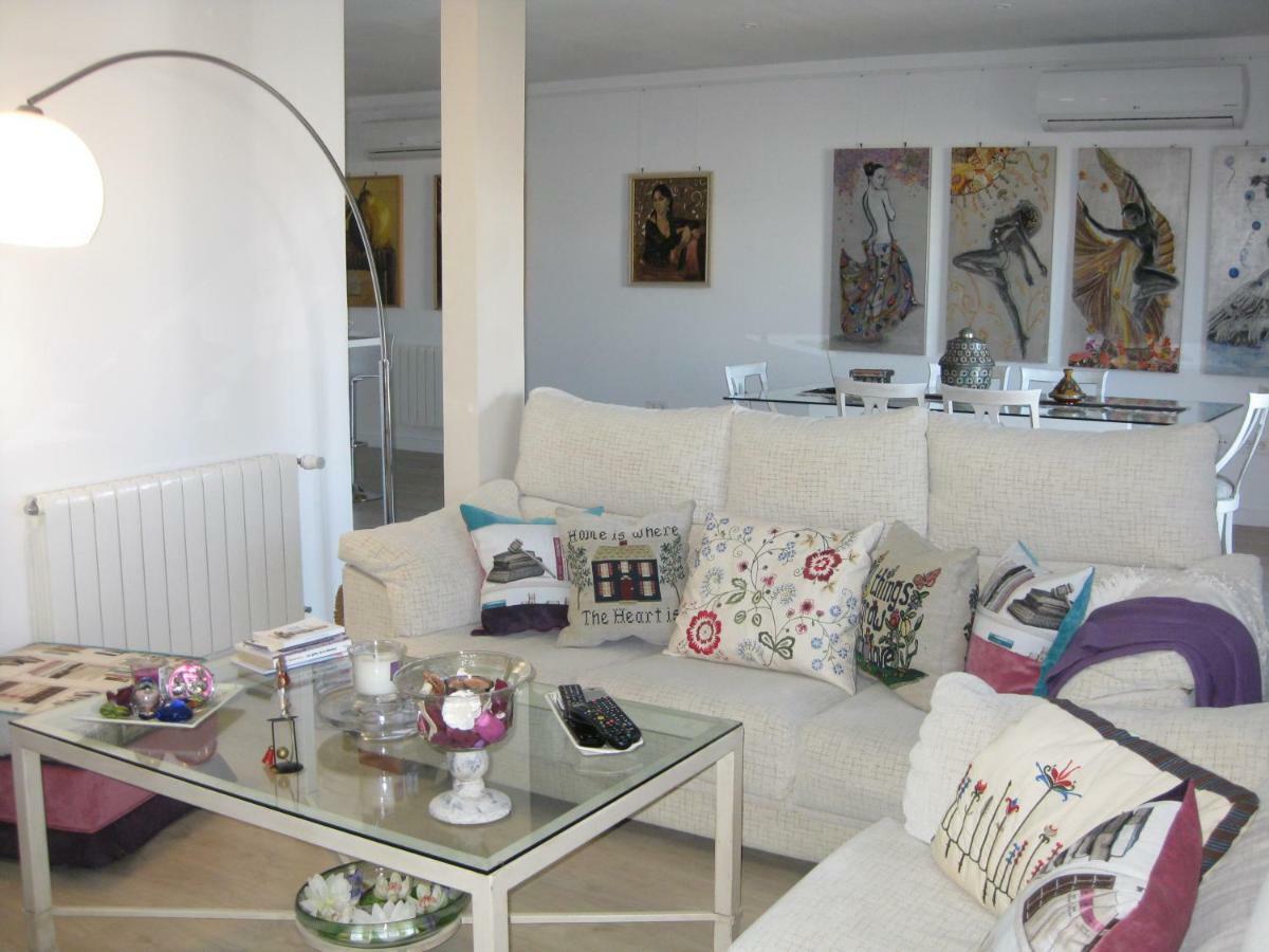 Beds Triana *